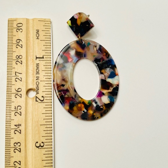 Colorful bold statement fashion earrings - Picture 2 of 2